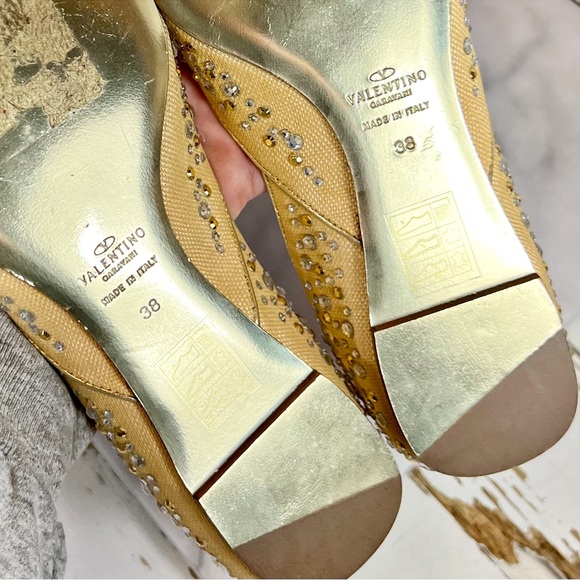Valentino Garavani Swarovski Crystal Round Toe Flats - Picture 5 of 5
